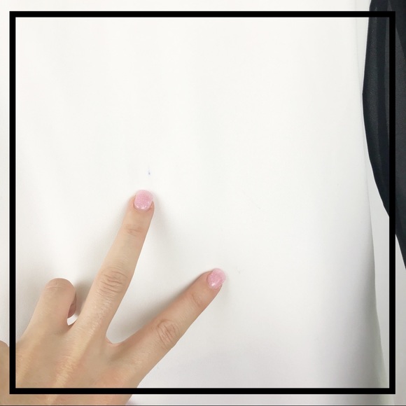 DKNYC Brand Long Sleeved Blouse Size Small - Picture 5 of 5